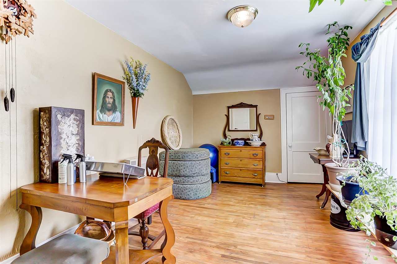 409 West Rochester Street Akron, IN 46910 - Photo 22 of 36 Gallery Image 22