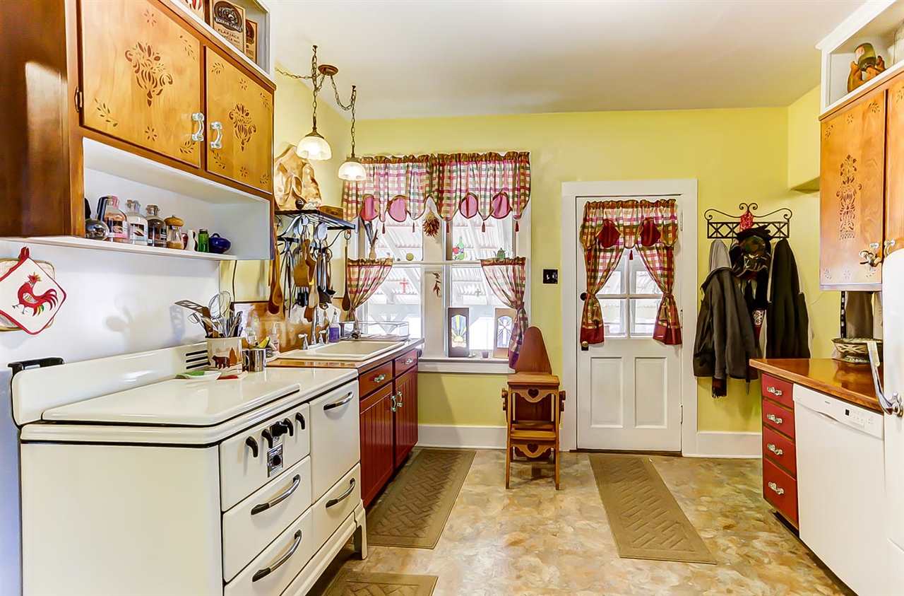 409 West Rochester Street Akron, IN 46910 - Photo 10 of 36 Gallery Image 10