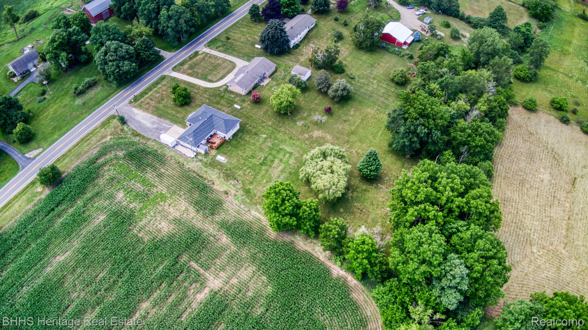 2685 Holt Road Williamston, MI 48895 - Photo 8 of 30 Gallery Image 8