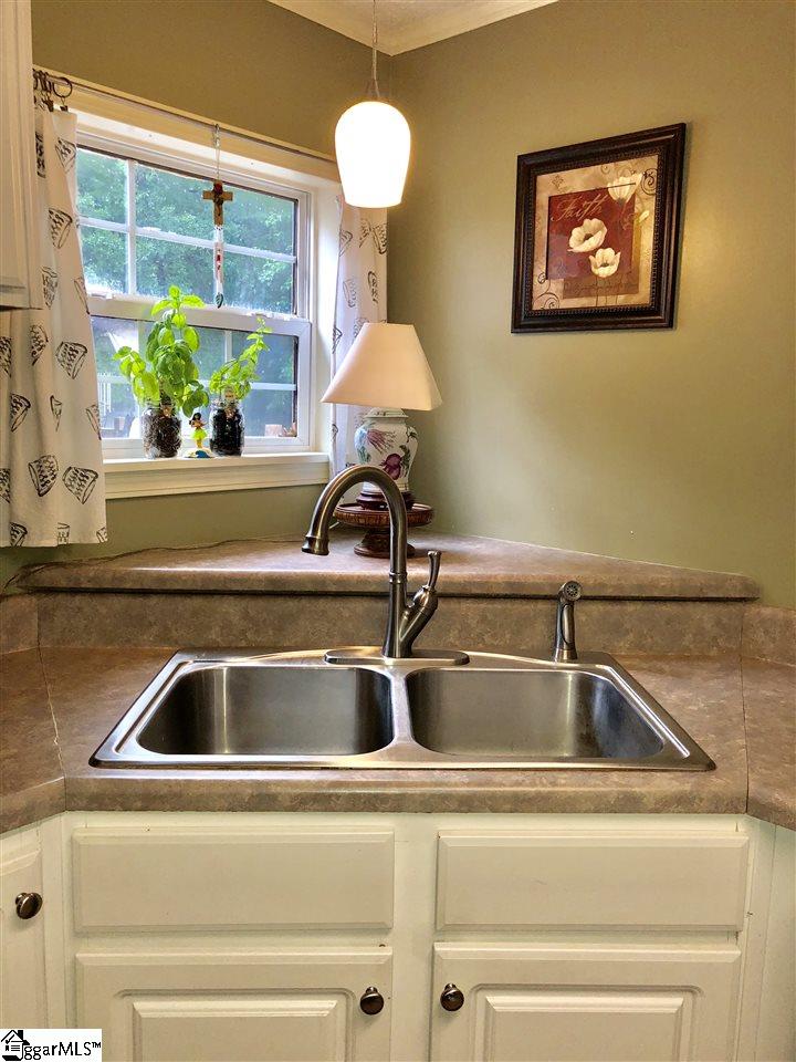 116 Crouch Lane Fountain Inn, SC 29644 - Photo 5 of 24