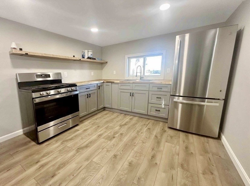 20 Jake Lane Acushnet, MA 02743 - Photo 2 of 7