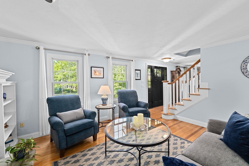 4 Clapp Lane Bourne, MA 02562 - Photo 11 of 42