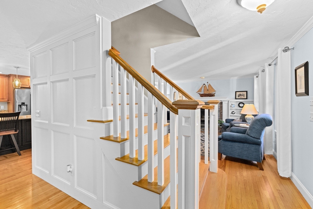 4 Clapp Lane Bourne, MA 02562 - Photo 12 of 42
