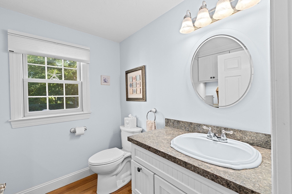 4 Clapp Lane Bourne, MA 02562 - Photo 14 of 42