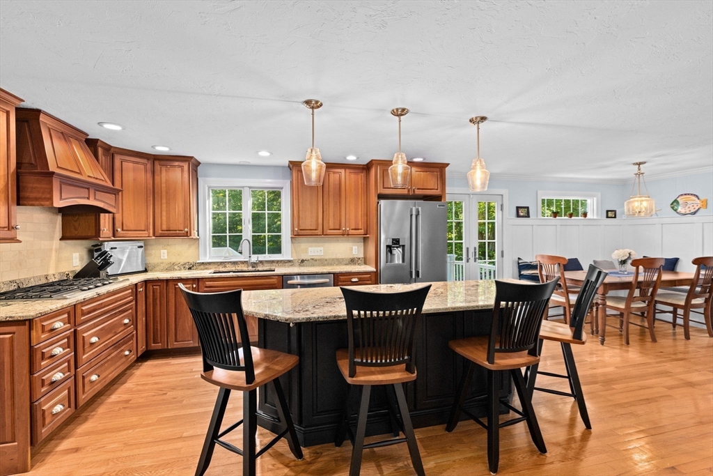 4 Clapp Lane Bourne, MA 02562 - Photo 4 of 42