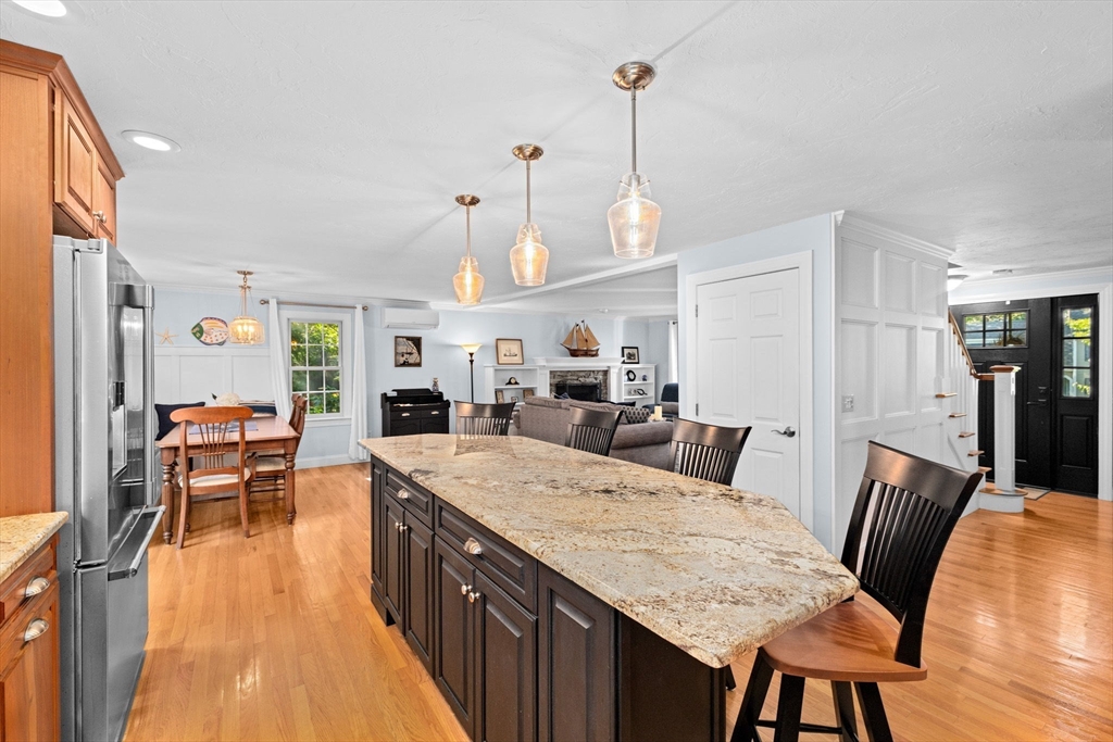 4 Clapp Lane Bourne, MA 02562 - Photo 5 of 42
