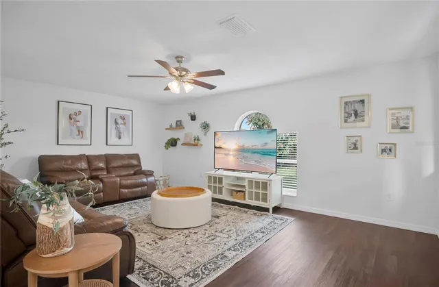 $425,000 | 128 Carmel Bay Drive, Sanford, FL 32771