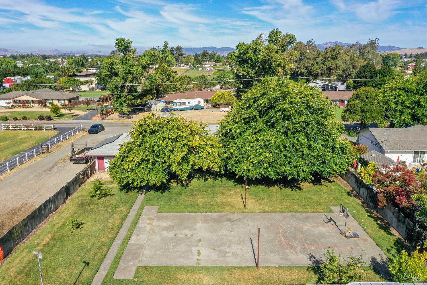 4410 Tolenas Road Fairfield, CA 94533 - Photo 19 of 61