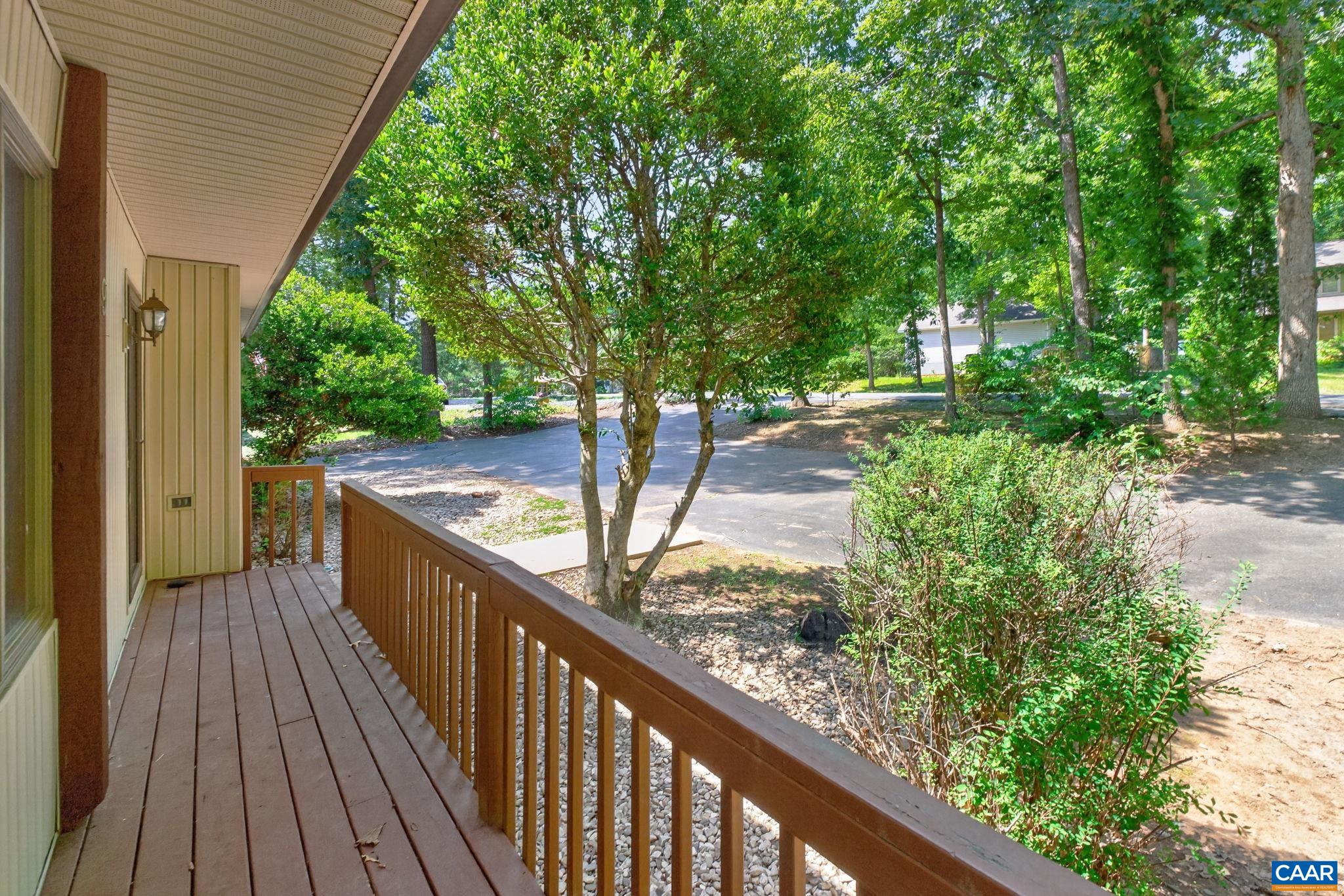 9 Timberlake Terrace Palmyra, VA 22963 - Photo 34 of 35 a view of a balcony with wooden floor