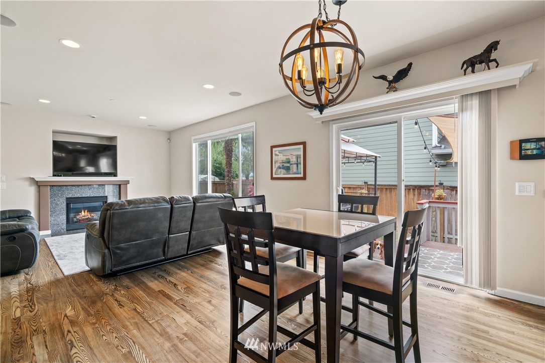 2607 Ferndale Place Northeast Renton, WA 98056 - Photo 14 of 39 Gallery Image 14