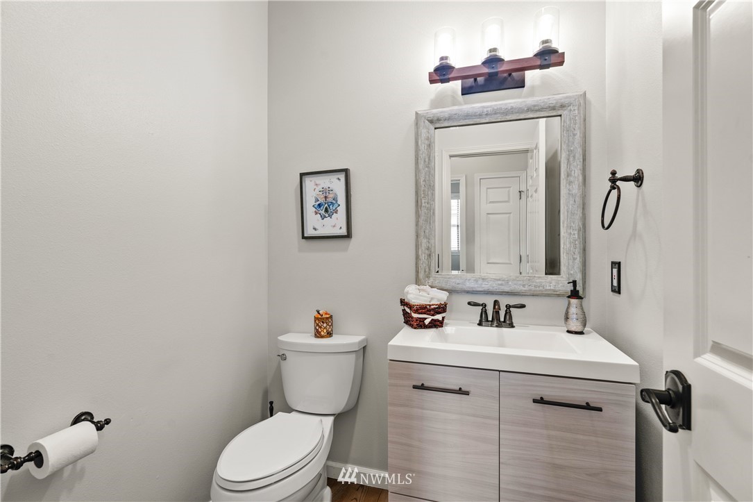 2607 Ferndale Place Northeast Renton, WA 98056 - Photo 20 of 39 Gallery Image 20