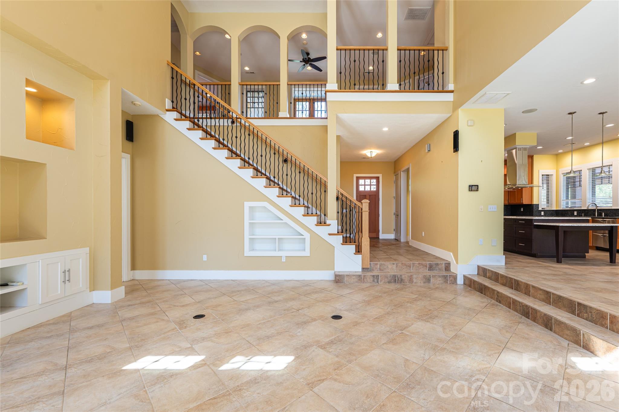 236 Racquet Club Road Asheville, NC 28803 - Photo 5 of 48