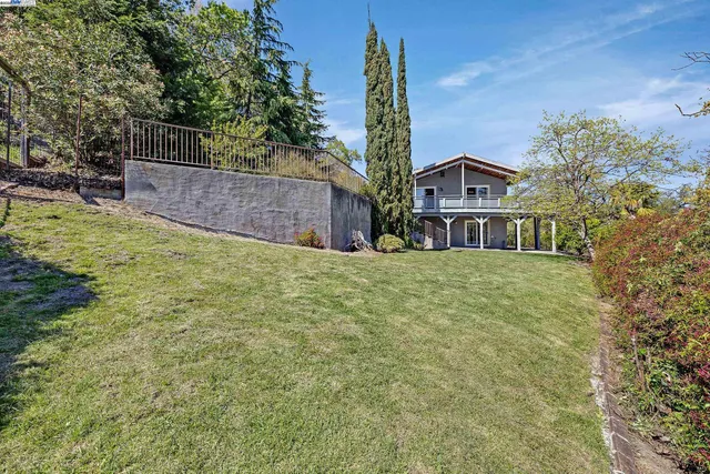 $1,750,000 | 855 A El Pintado Road, Danville, CA 94526
