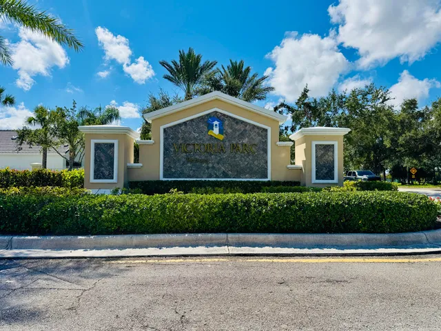 $2,500 | 11479 Southwest Glengarry Court, Port St. Lucie, FL 34987