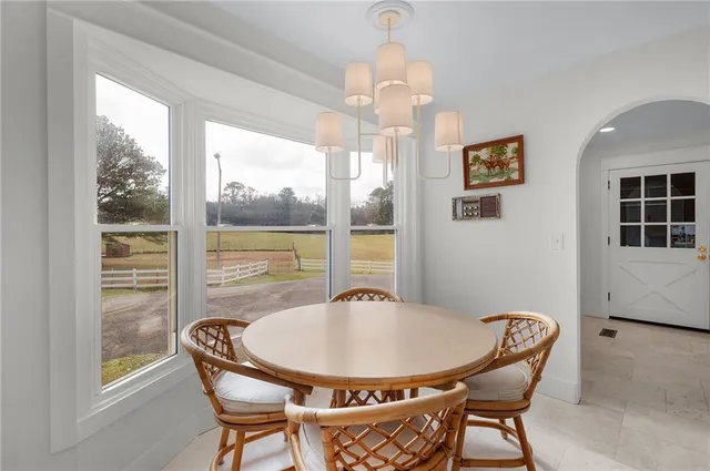 $799,900 | 166 Big Springs Road Southeast, Calhoun, GA 30701