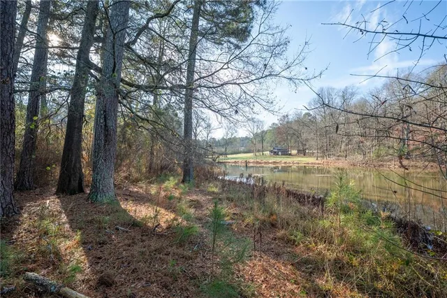 $799,900 | 166 Big Springs Road Southeast, Calhoun, GA 30701