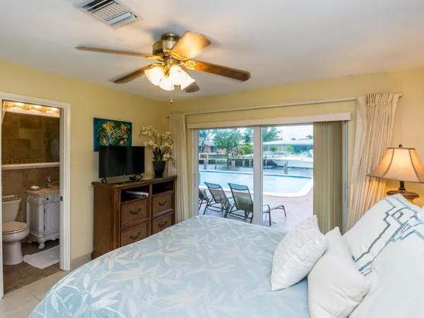 $5,000 | 4930 Northeast 27th Avenue, Lighthouse Point, FL 33064