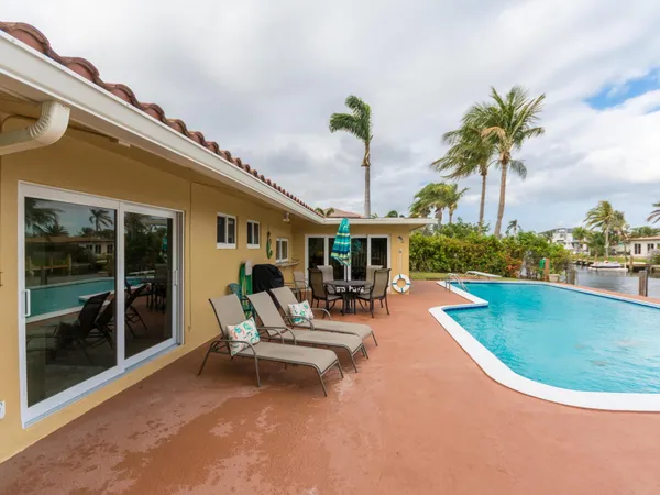 $5,000 | 4930 Northeast 27th Avenue, Lighthouse Point, FL 33064