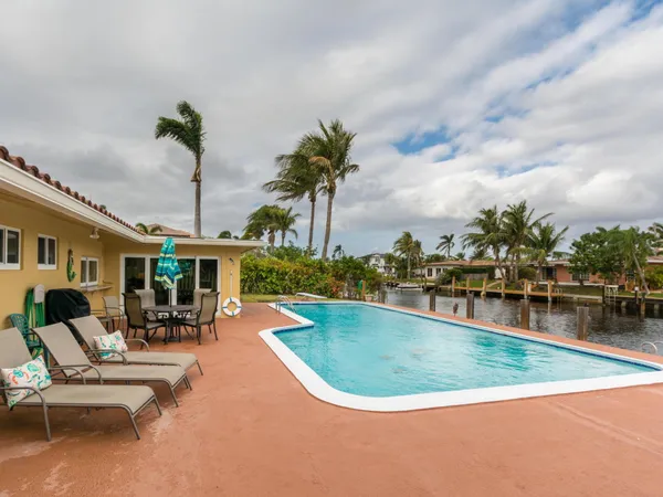 $5,000 | 4930 Northeast 27th Avenue, Lighthouse Point, FL 33064