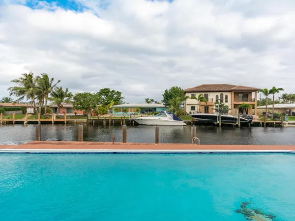 $5,000 | 4930 Northeast 27th Avenue, Lighthouse Point, FL 33064