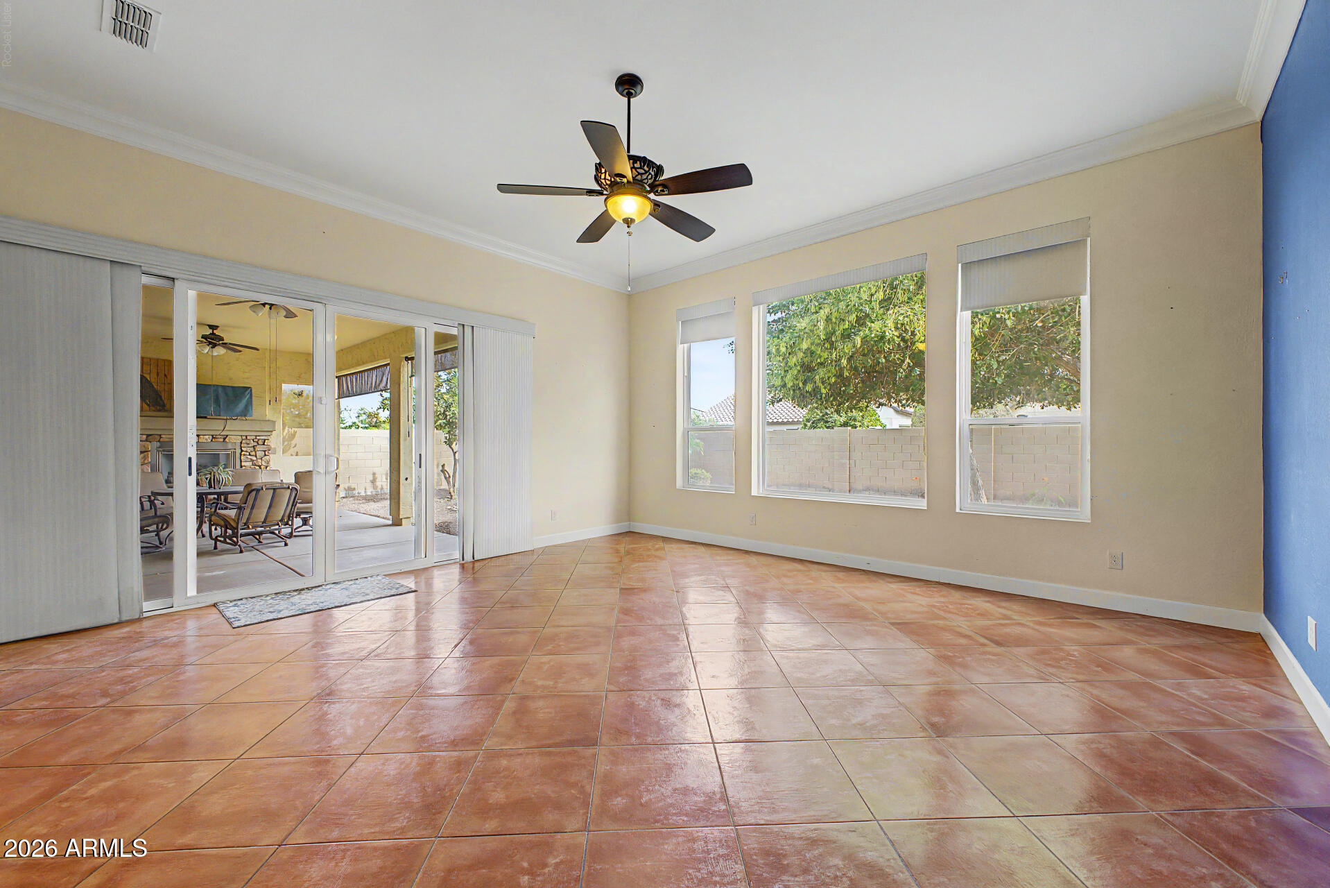 16819 West Coronado Road Goodyear, AZ 85395 - Photo 12 of 51 08-Coronado