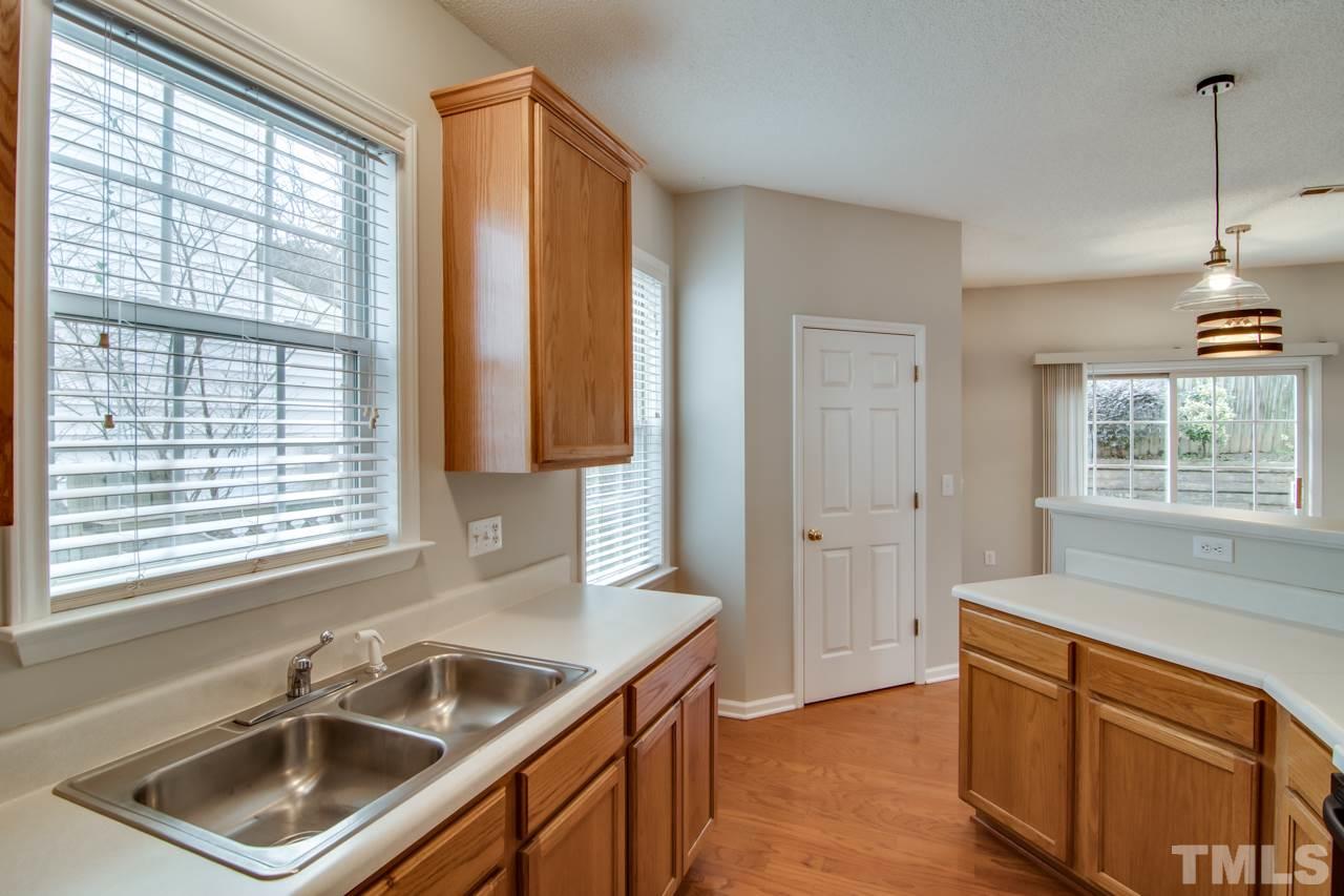 11001 Farmville Road Raleigh, NC 27614 - Photo 10 of 17 Gallery Image 10