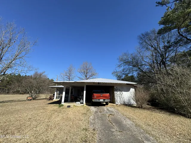 $230,000 | 9182 Highway 397, Preston, MS 39354
