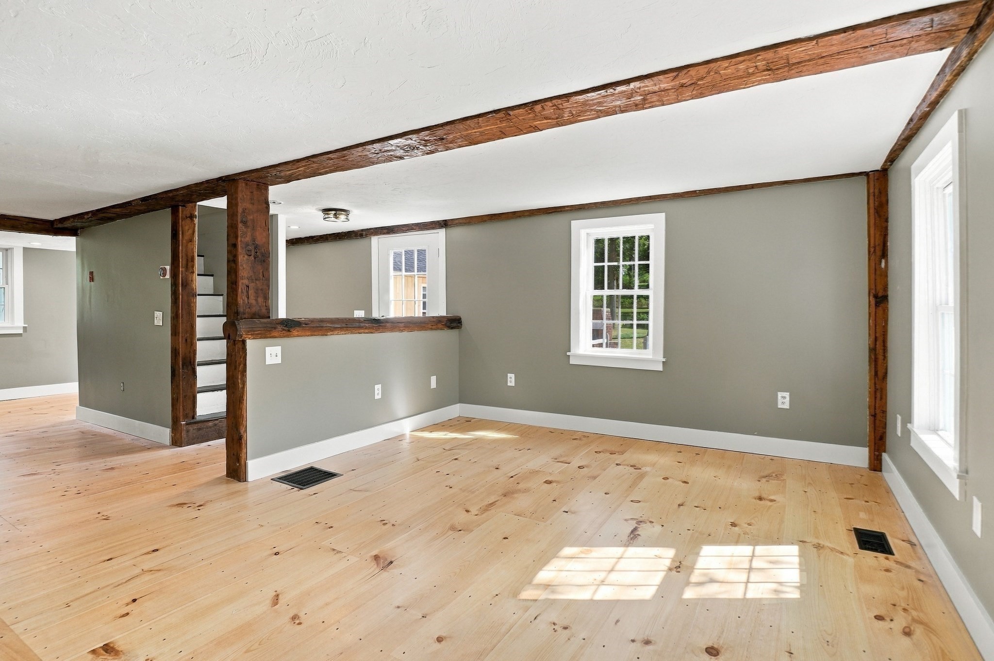 67 Stone School Road Sutton, MA 01590 - Photo 9 of 42 Gallery Image 9