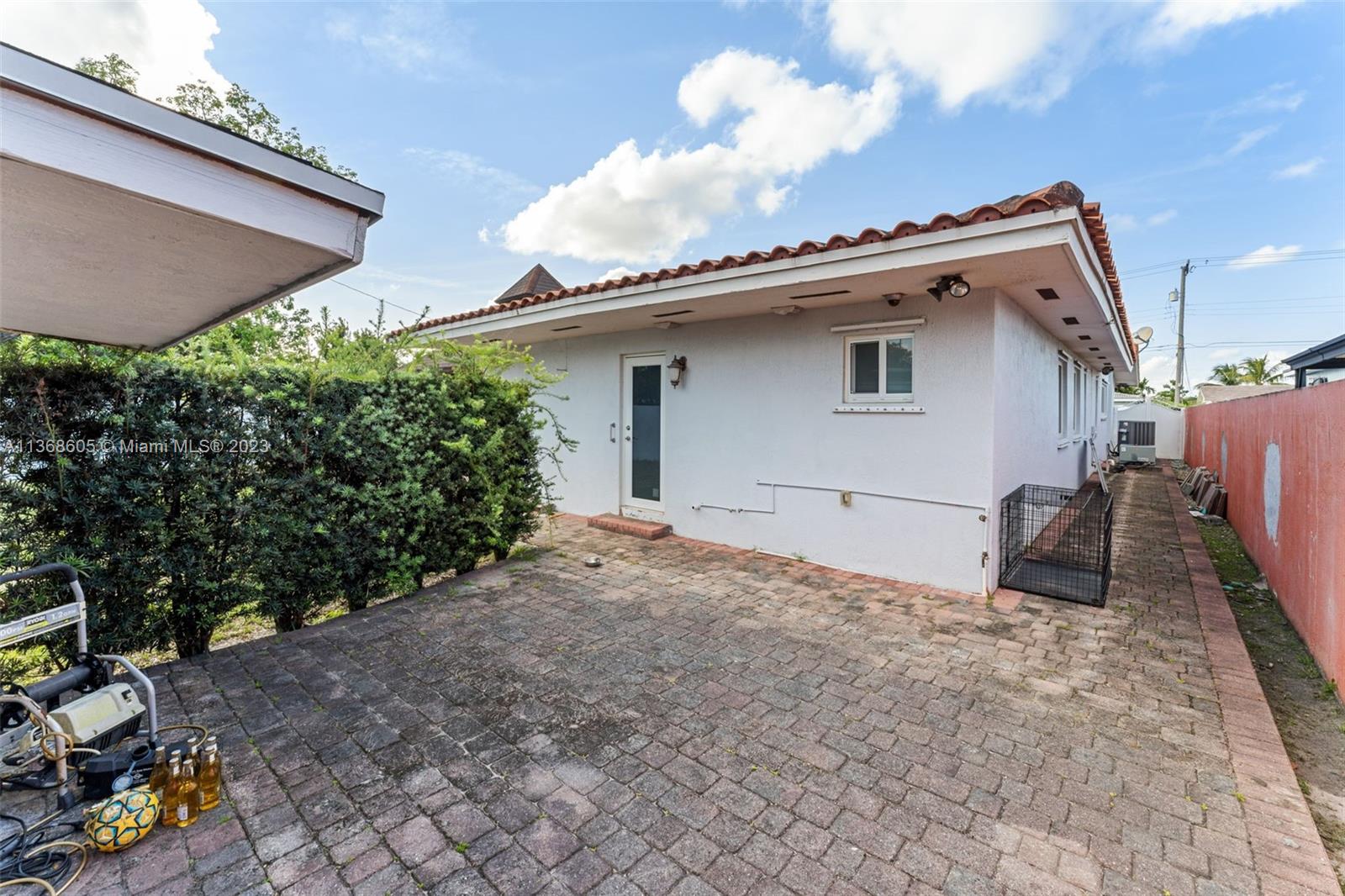 Hialeah Hialeah, FL 33014 - Photo 28 of 32 a backyard of a house with lots of green space