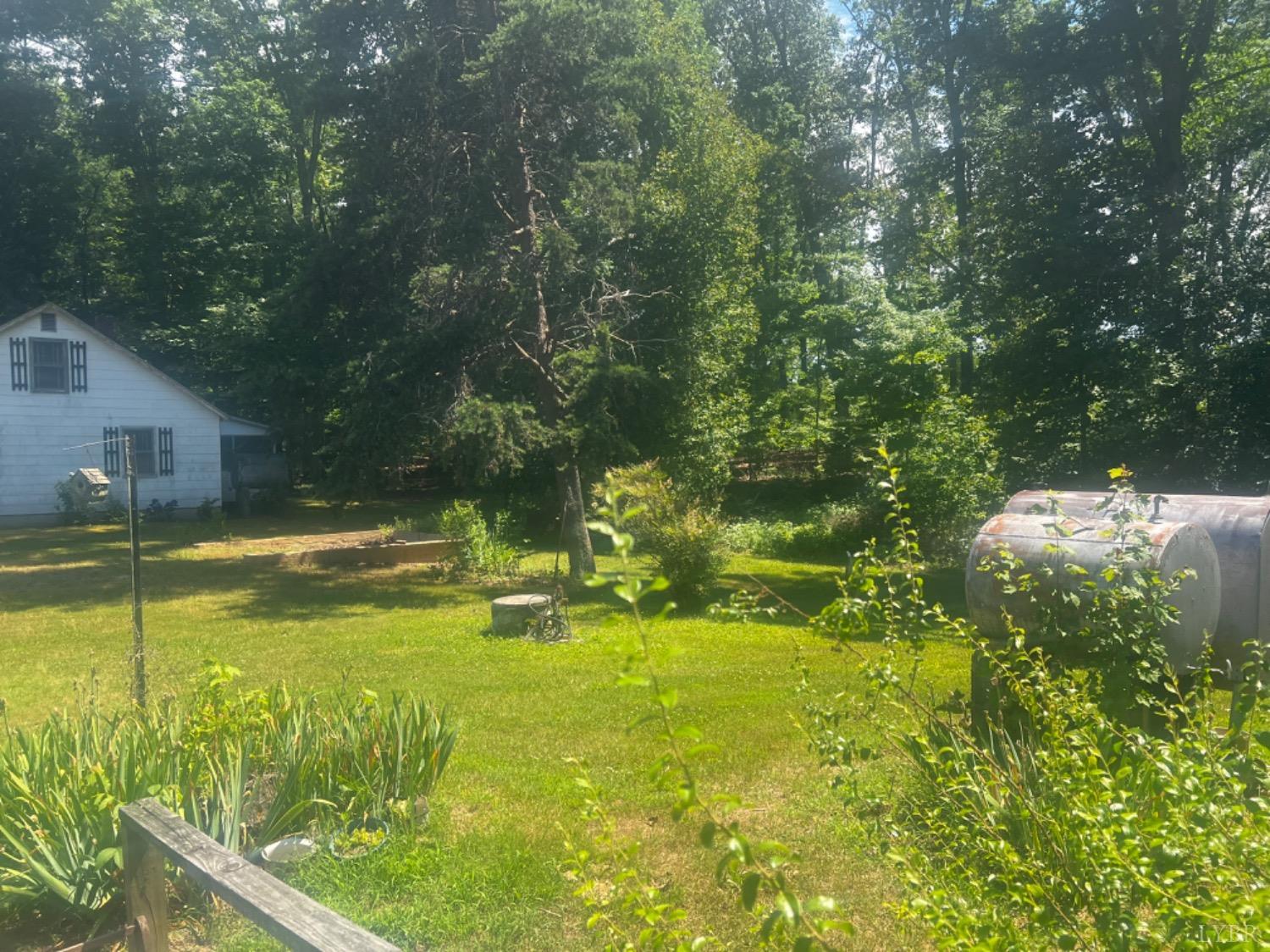 1131 Cody Road Nathalie, VA 24577 - Photo 23 of 28 a view of swimming pool from a yard