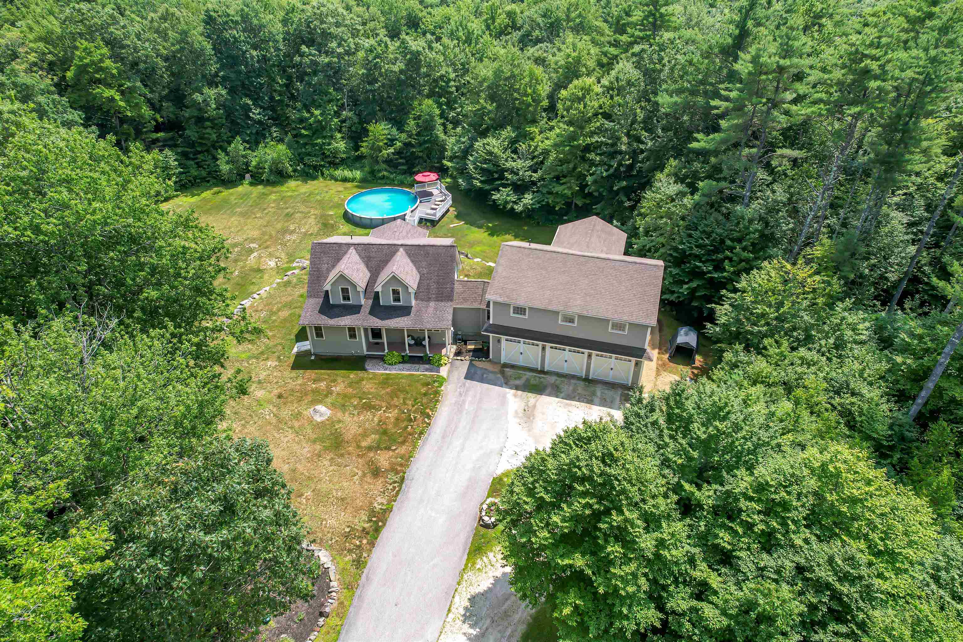 409 Deerfield Road Allenstown, NH 03275 - Photo 5 of 45