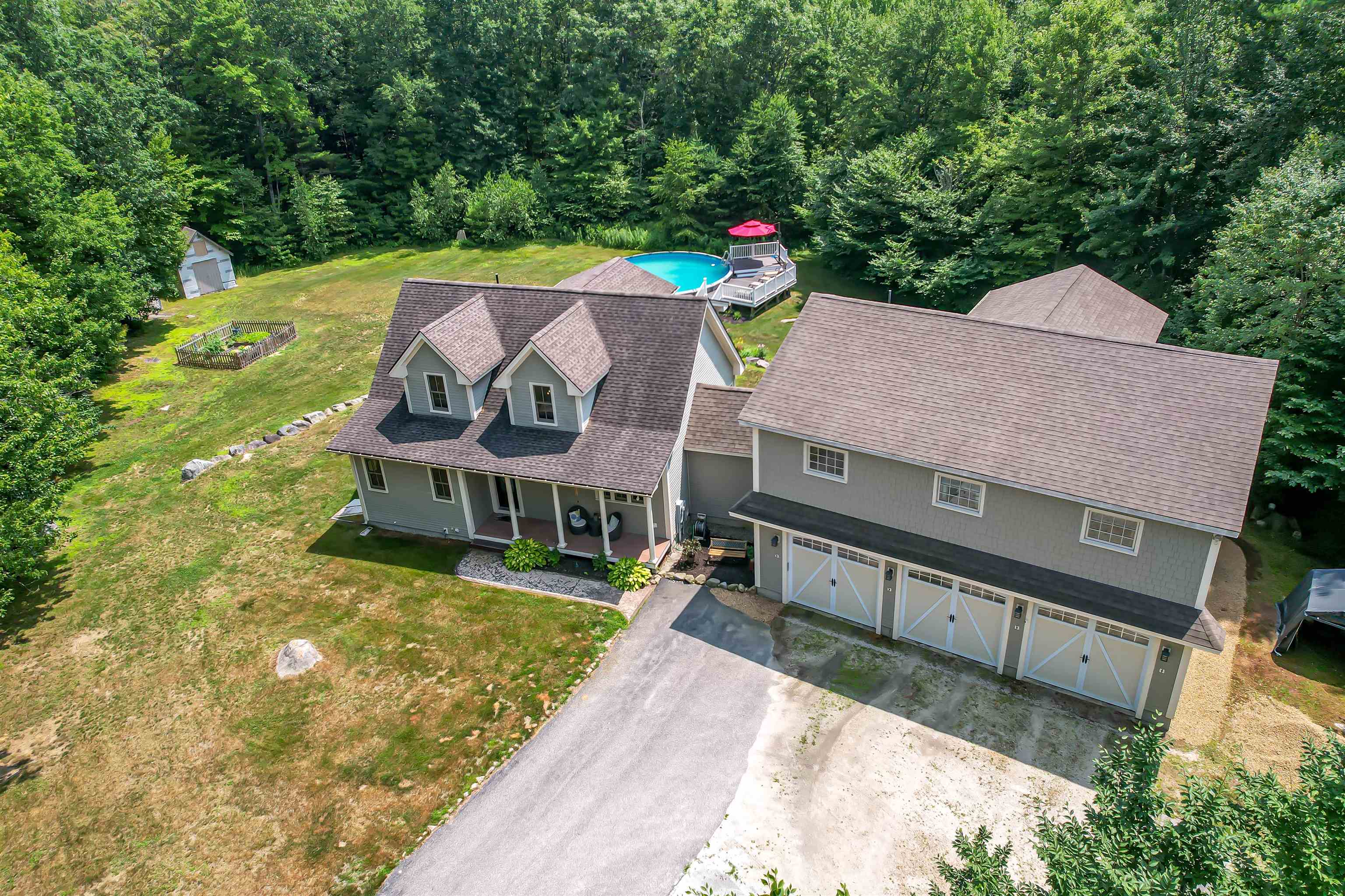 409 Deerfield Road Allenstown, NH 03275 - Photo 8 of 45