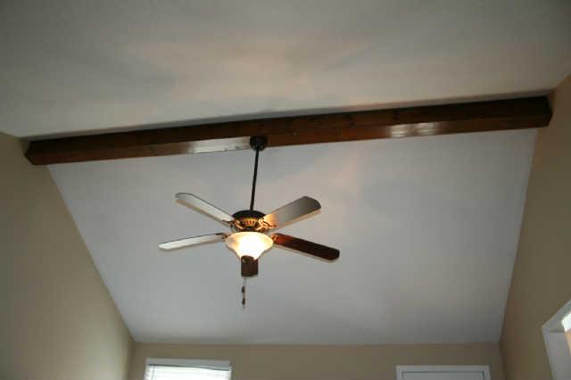 823 Burton Trail Adams, TN 37010 - Photo 4 of 13 High vaulted ceiling