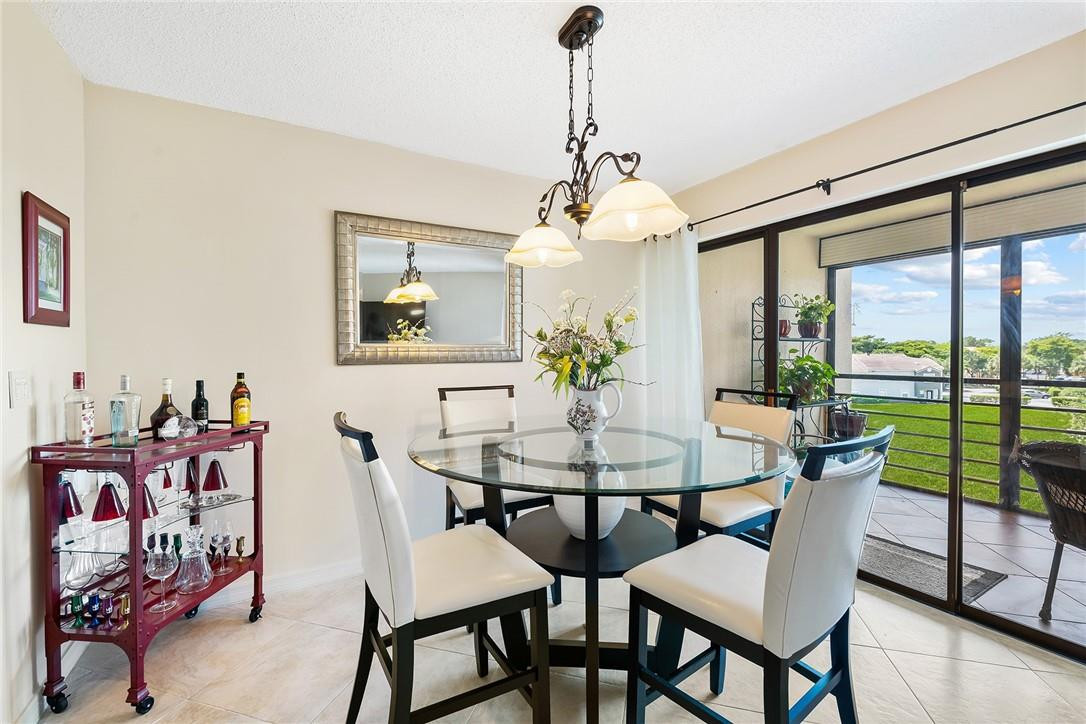 5701 Camino Del Sol, Unit 405 Boca Raton, FL 33433 - Photo 7 of 24 Photo 7