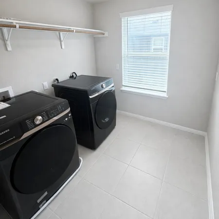 $2,500 | 3200 College Park Drive, Unit 91, Round Rock, TX 78665