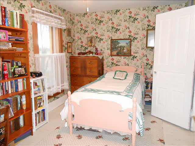 7493 Roloff Road Ottawa Lake, MI 49267 - Photo 12 of 20 9 X 16 Second Bdrm