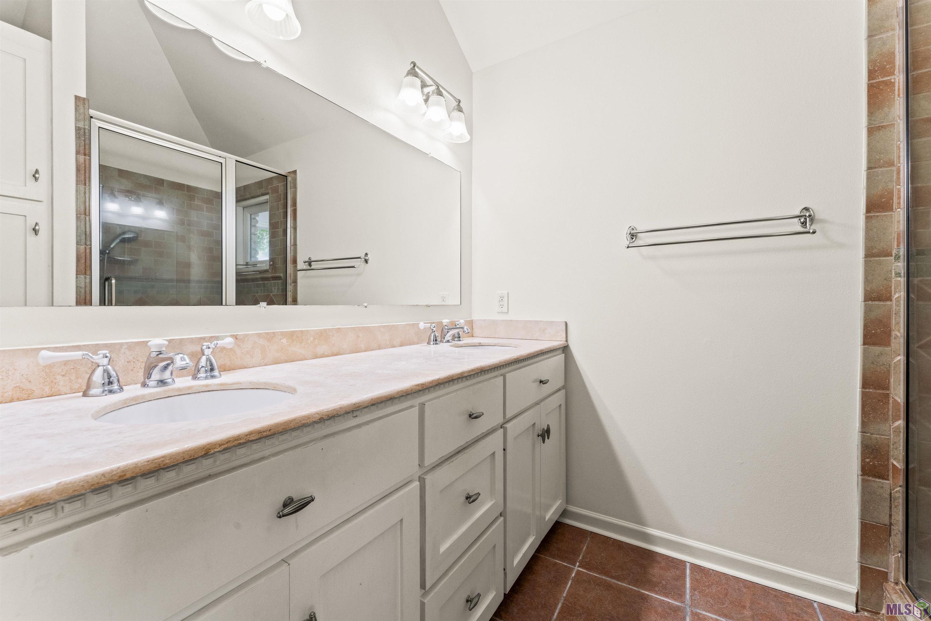 16231 South Fulwar Skipwith Road Baton Rouge, LA 70810 - Photo 17 of 39