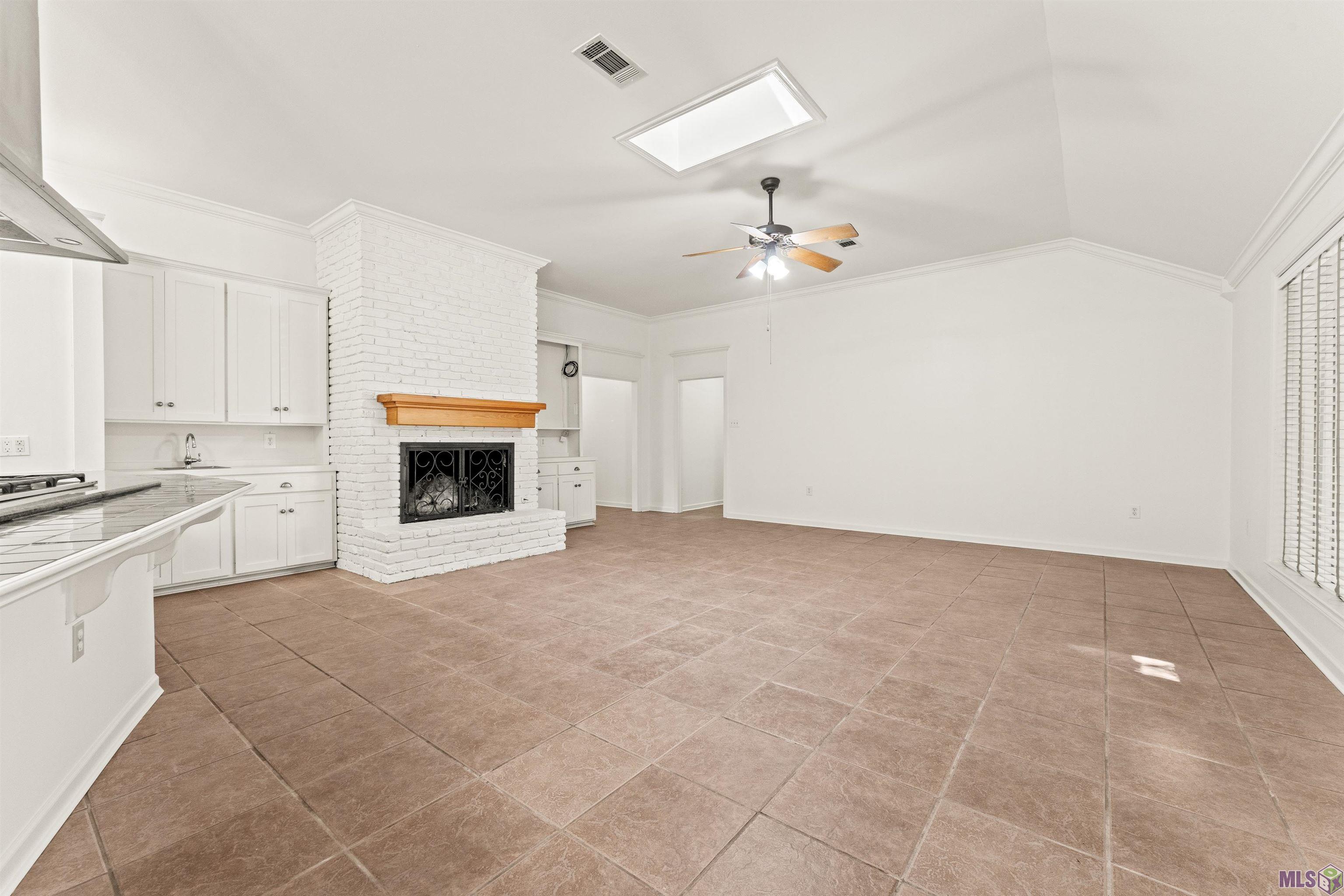 16231 South Fulwar Skipwith Road Baton Rouge, LA 70810 - Photo 6 of 39