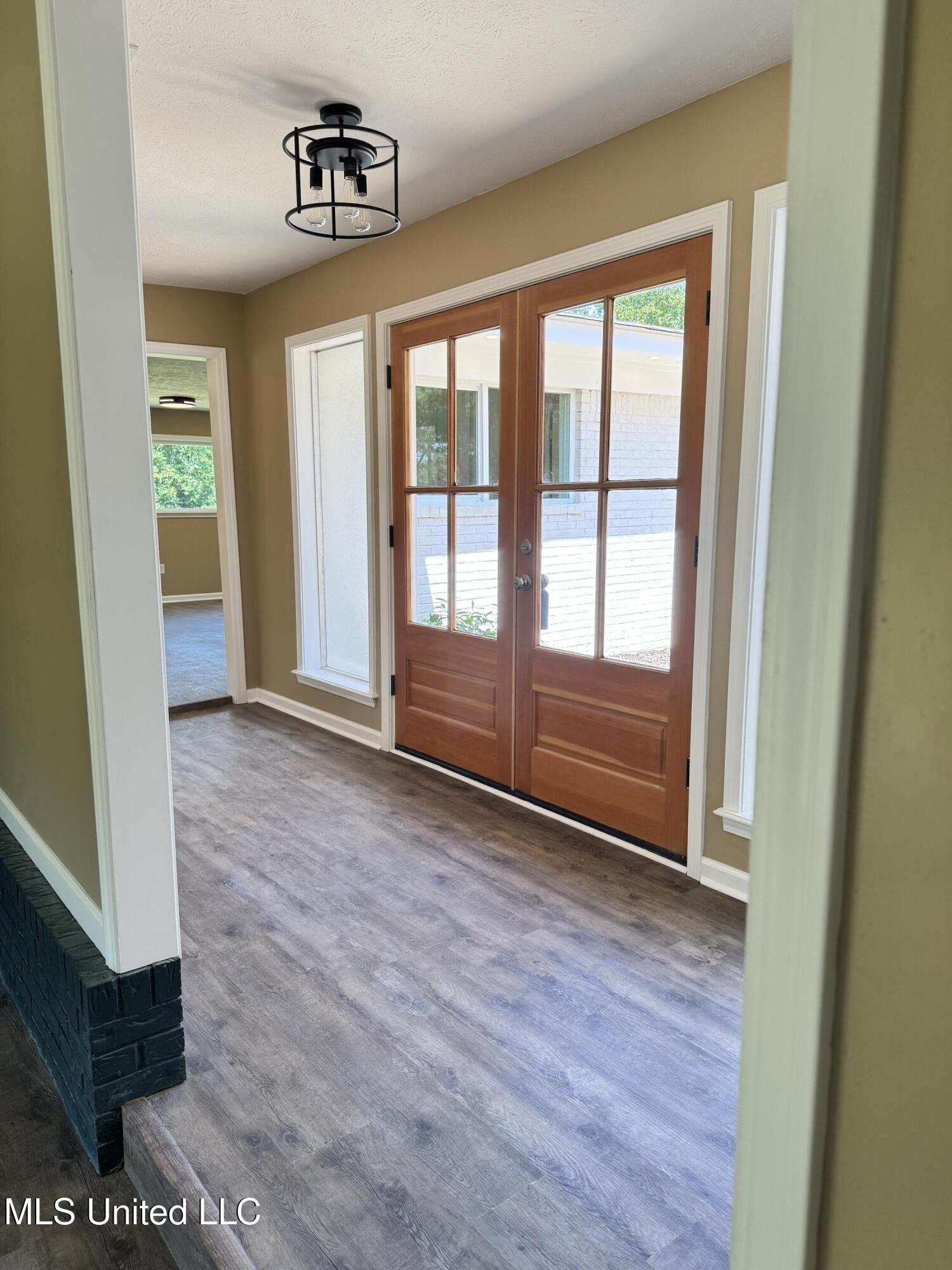 319 Glenfield Road Canton, MS 39046 - Photo 13 of 21 IMG_7206