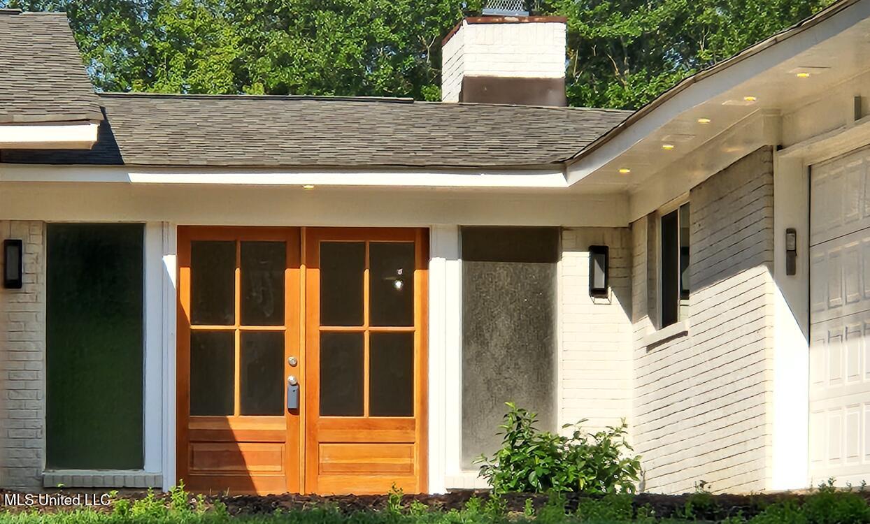 319 Glenfield Road Canton, MS 39046 - Photo 2 of 21 Screenshot 2025-11-21 160538