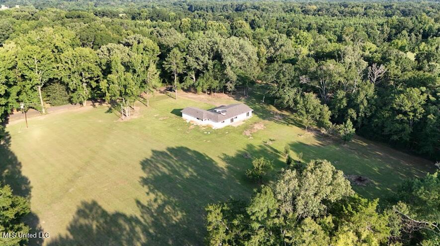 319 Glenfield Road Canton, MS 39046 - Photo 3 of 33 Screenshot 2025-08-06 215443