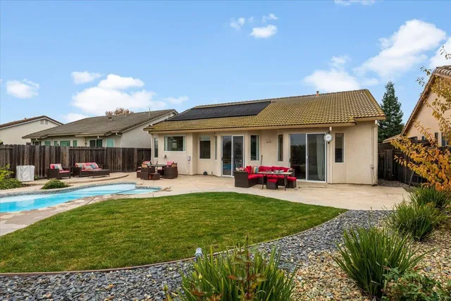 $615,000 | 9286 Fosdyke Court, Sacramento, CA 95829