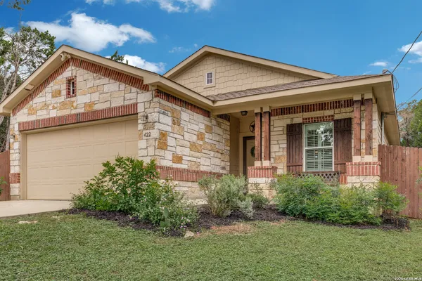 $309,000 | 422 Weatherby Drive, Spring Branch, TX 78070