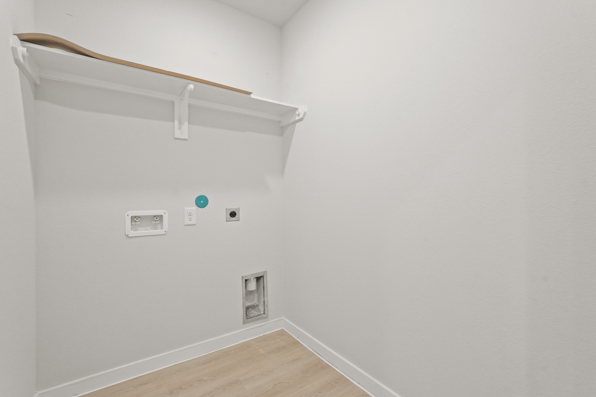 113 Rising Cedar Lane Hockley, TX 77447 - Photo 11 of 27 a view of small space