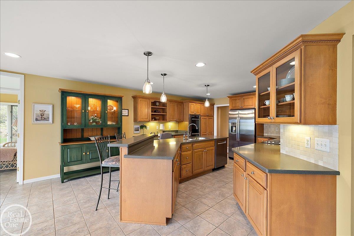 63815 Inverness, Unit #53 Washington, MI 48095 - Photo 16 of 71