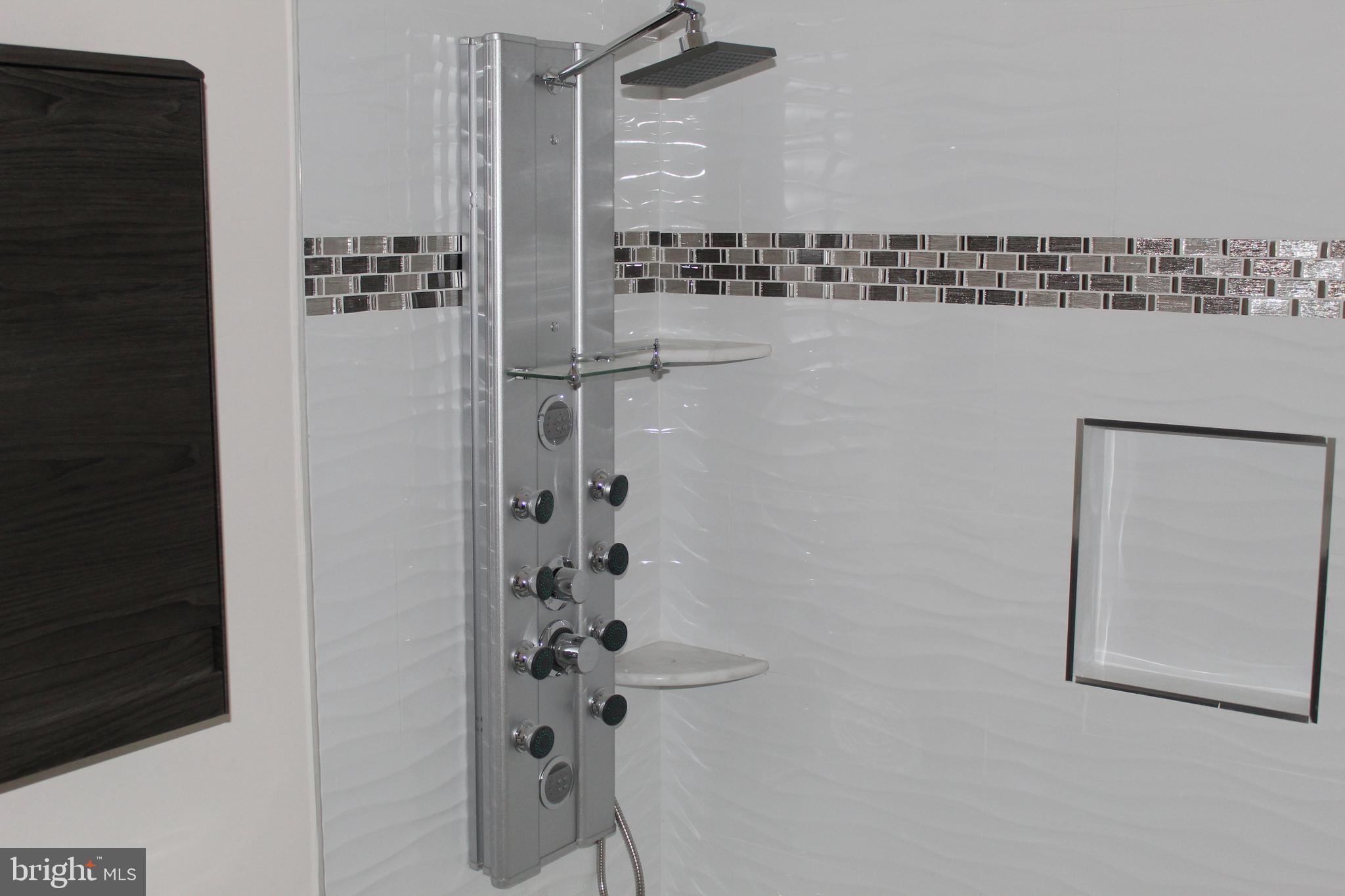 132 Country Club Road Willingboro, NJ 08046 - Photo 24 of 47 Multi-heads Shower