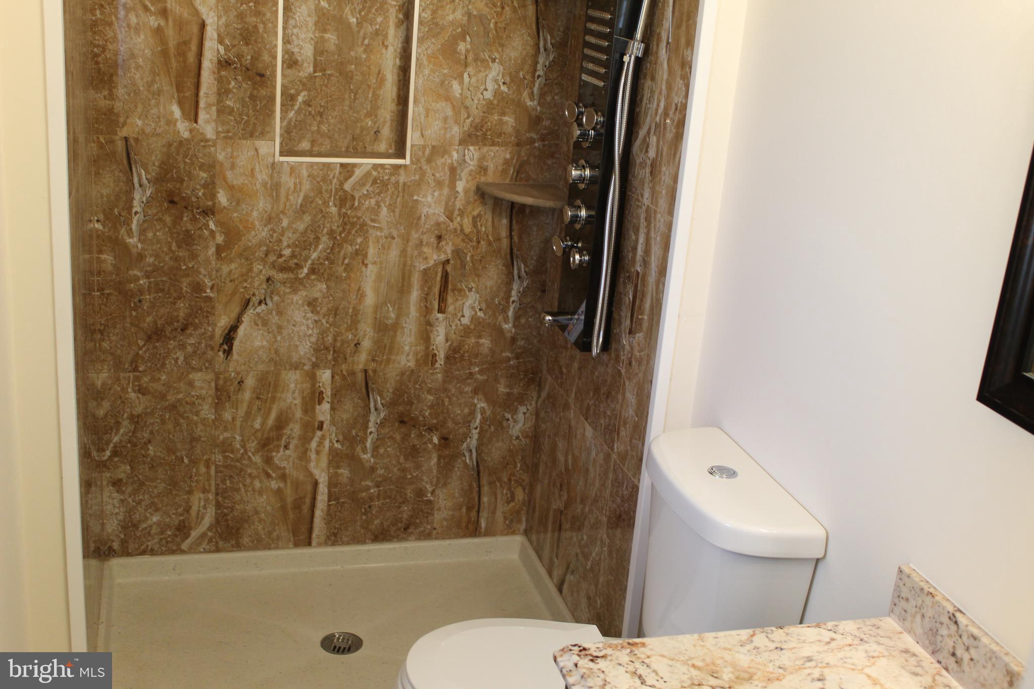 132 Country Club Road Willingboro, NJ 08046 - Photo 27 of 47 Master Bathroom