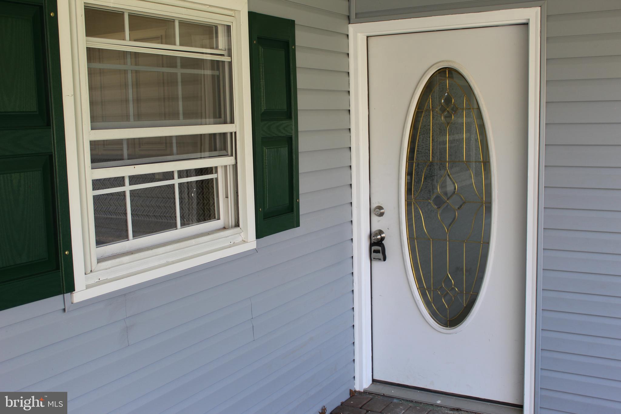 132 Country Club Road Willingboro, NJ 08046 - Photo 5 of 47 Front Door