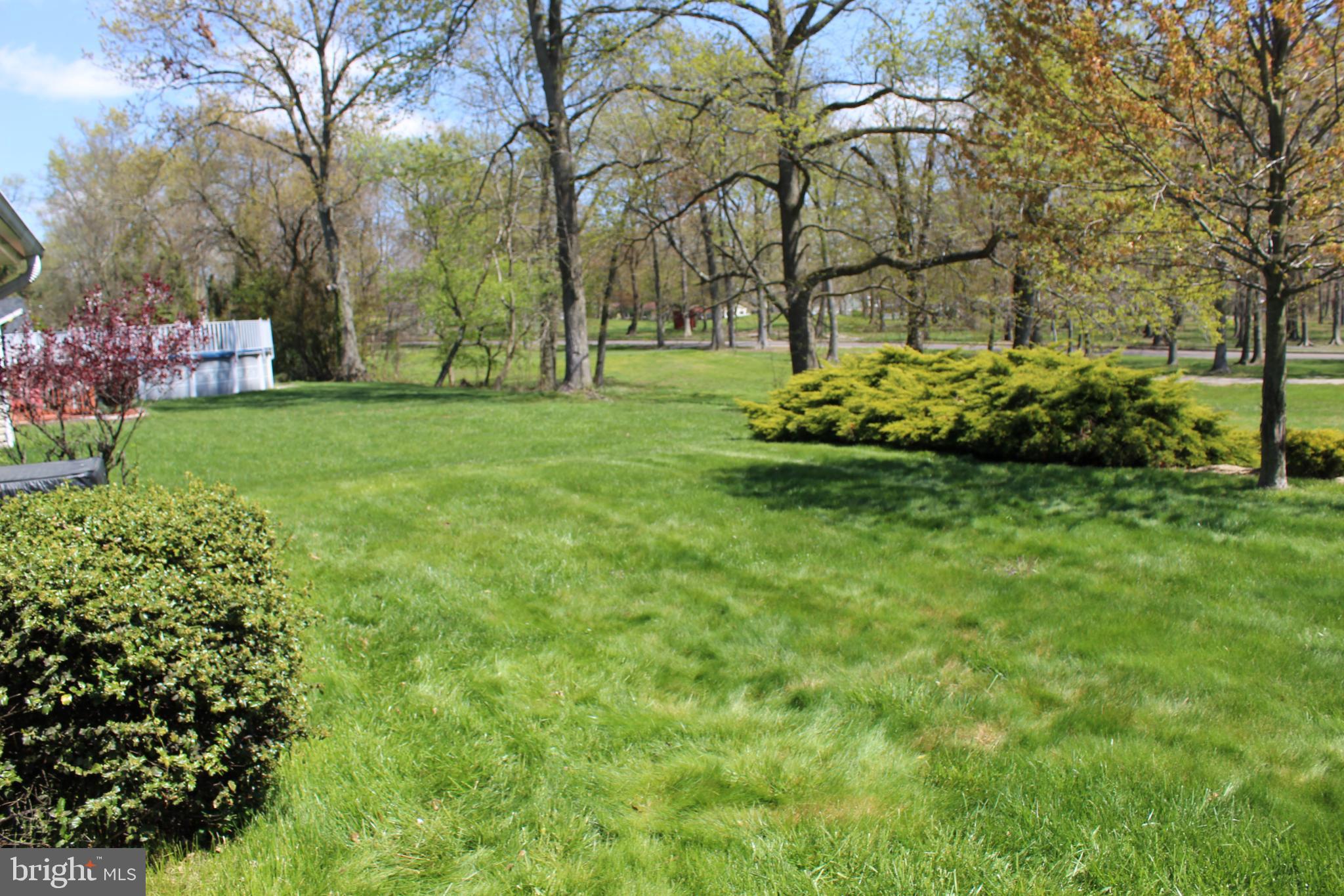 132 Country Club Road Willingboro, NJ 08046 - Photo 42 of 47 Backyard