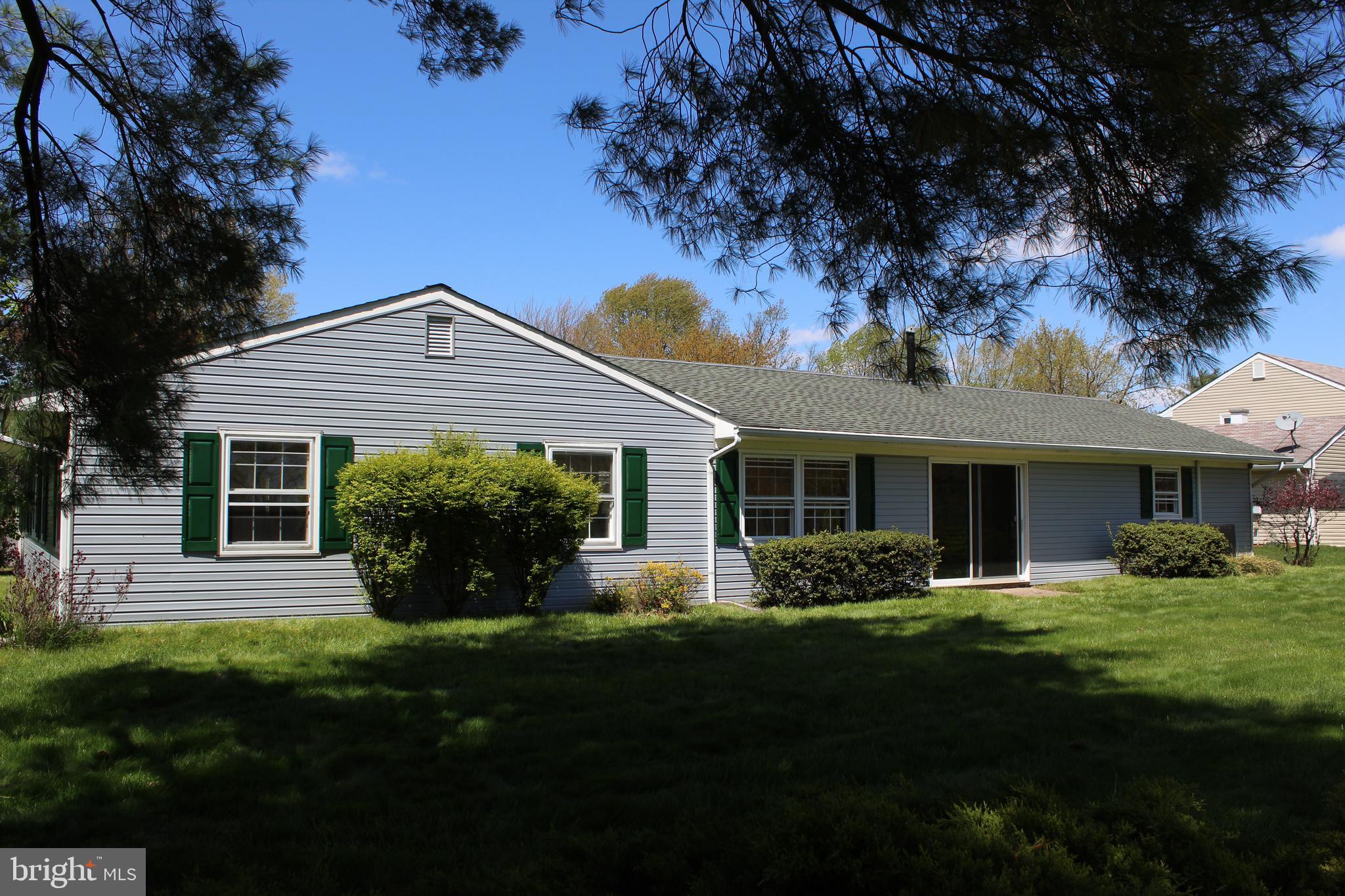 132 Country Club Road Willingboro, NJ 08046 - Photo 44 of 47 Backyard